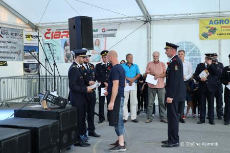 Slovesnost ob odprtju prizidka in prevzemu večnamenskega gasilskega vozila PGD Gozd (29)